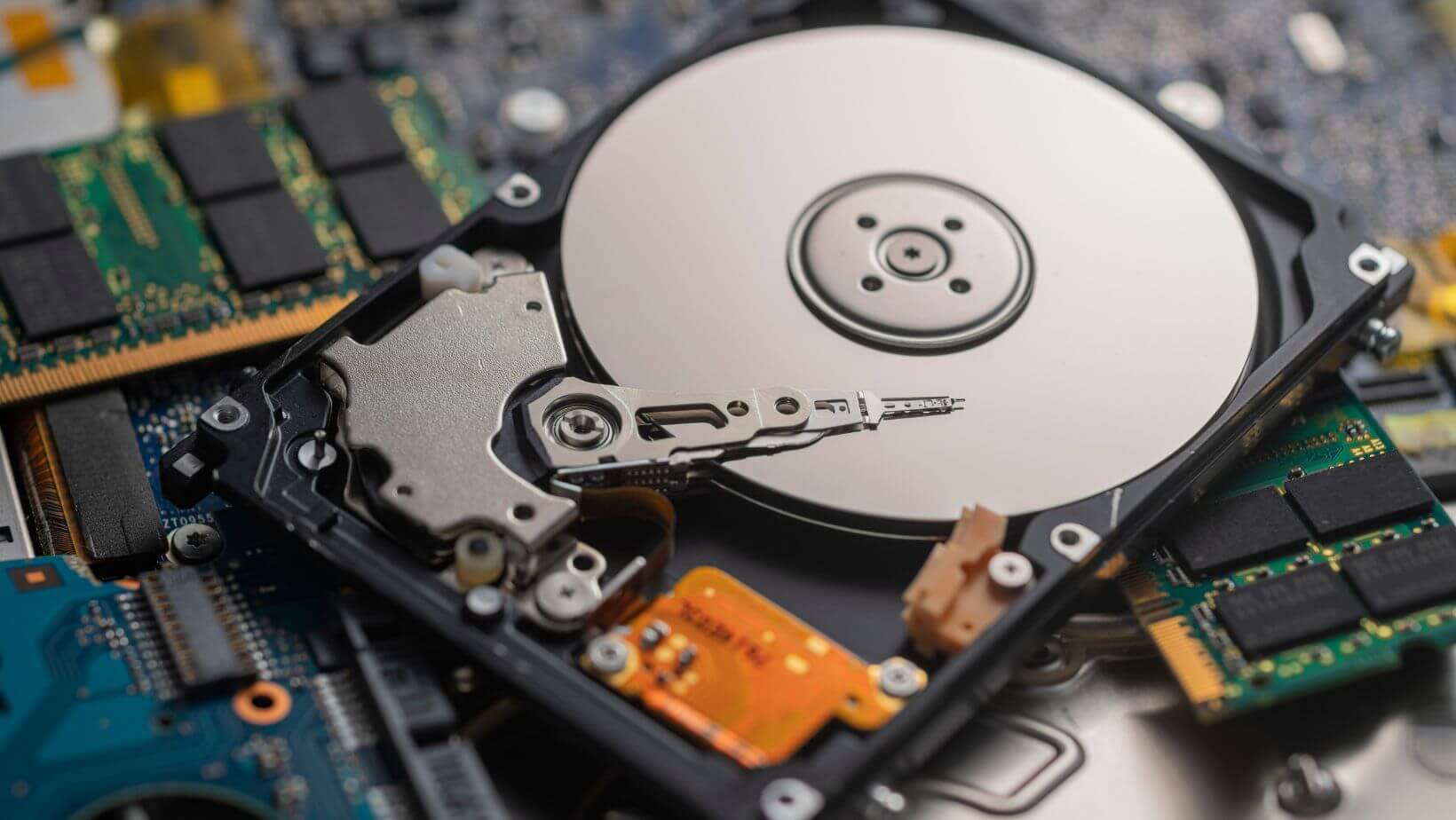 The Best Way to Securely Remove Private Data From Your Old Computer